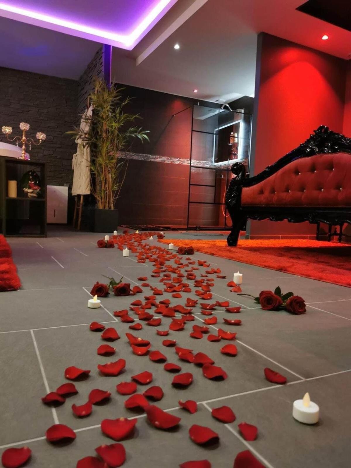 O Venus Spa Sin-le-Noble Buitenkant foto